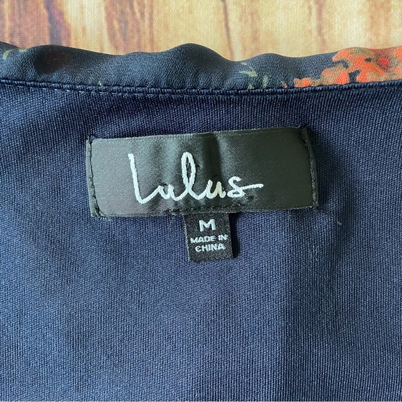 Lulu's Shift Dress Womens Medium Blue Floral Print Open Arm Slit 3/4 Sleeves - Picture 8 of 10